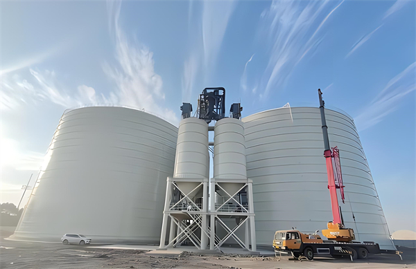 东港大型钢板库